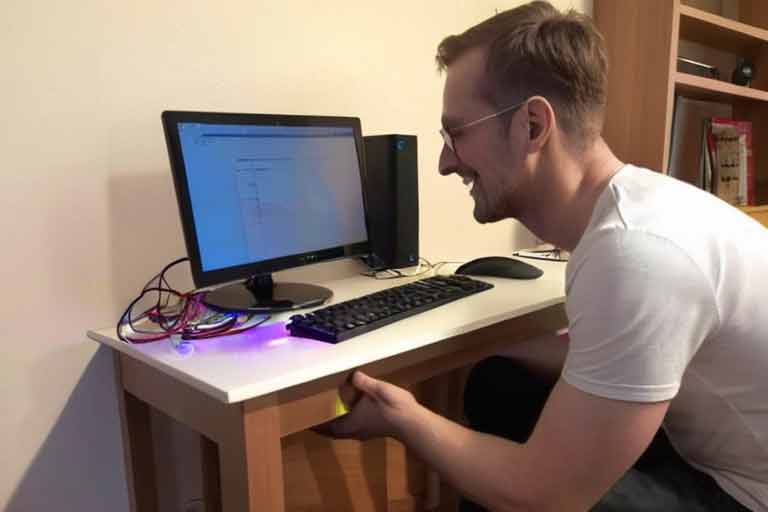 ¿Cómo puedo configurar mi Ordenador IdeaCentre Gaming para que la BIOS arranque con imagen ISO desde USB?