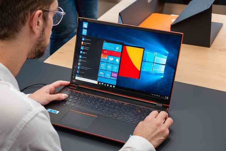 ¿Cómo activar la cámara web en una laptop Lenovo?