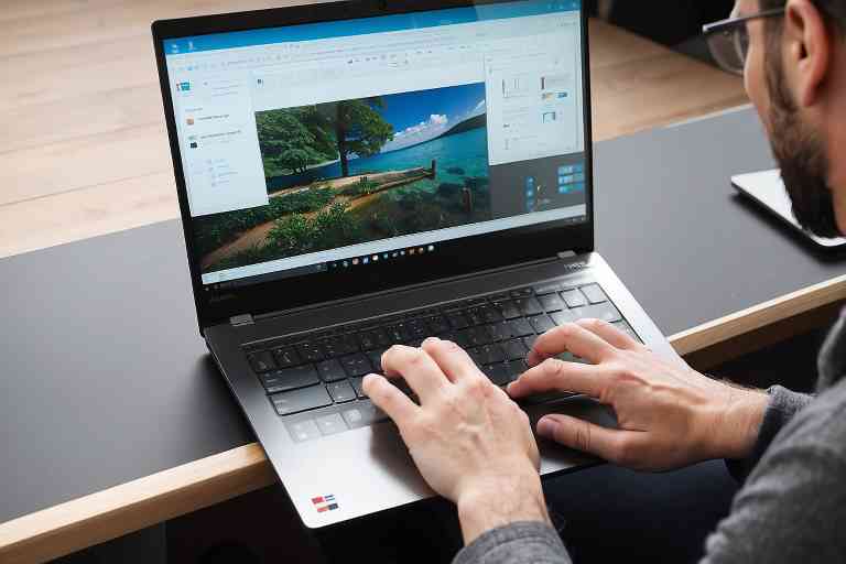 ¿Cómo activar la cámara web en una laptop Lenovo?