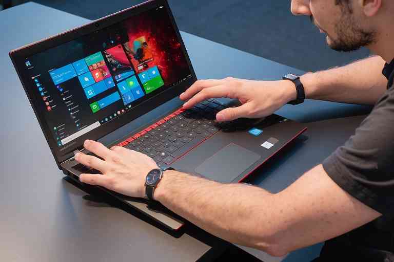 ¿Cómo solucionar problemas de pantalla táctil «no responsive» en portátil Lenovo?